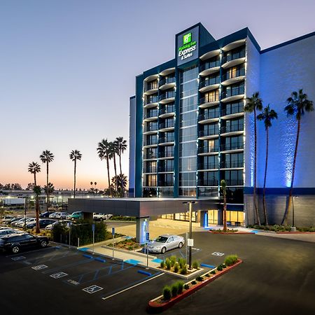 Holiday Inn Express & Suites Santa Ana - Orange County By Ihg Екстер'єр фото