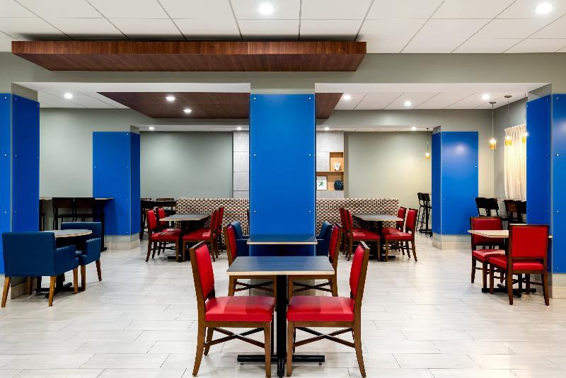 Holiday Inn Express & Suites Santa Ana - Orange County By Ihg Екстер'єр фото