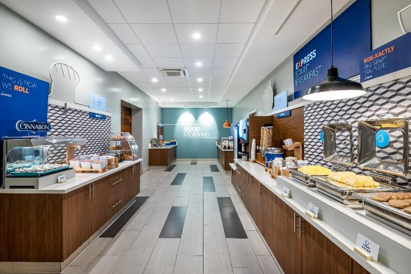Holiday Inn Express & Suites Santa Ana - Orange County By Ihg Екстер'єр фото